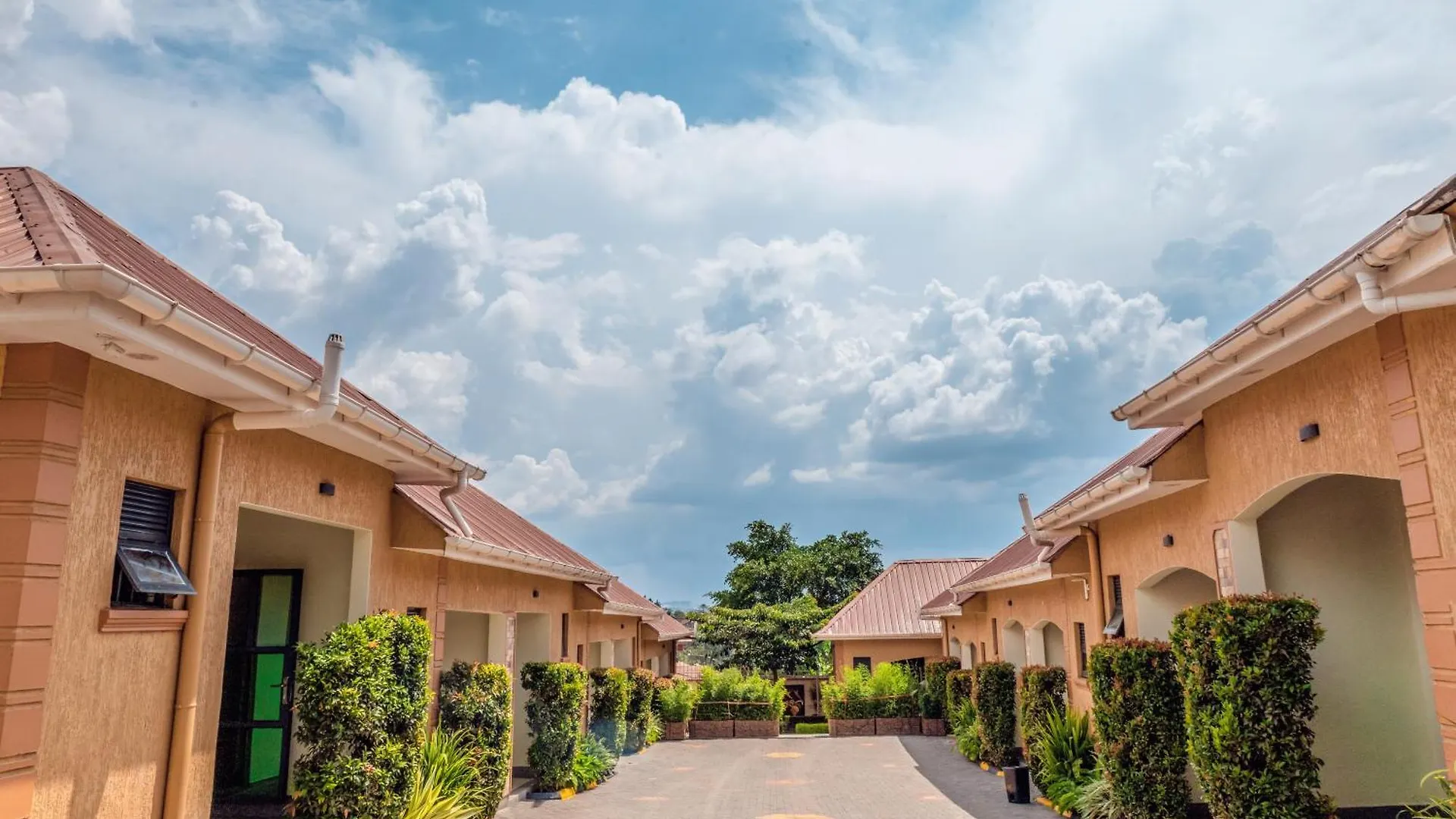 Imara Hotel, Kyengera Mugongo カンパラ 2*,