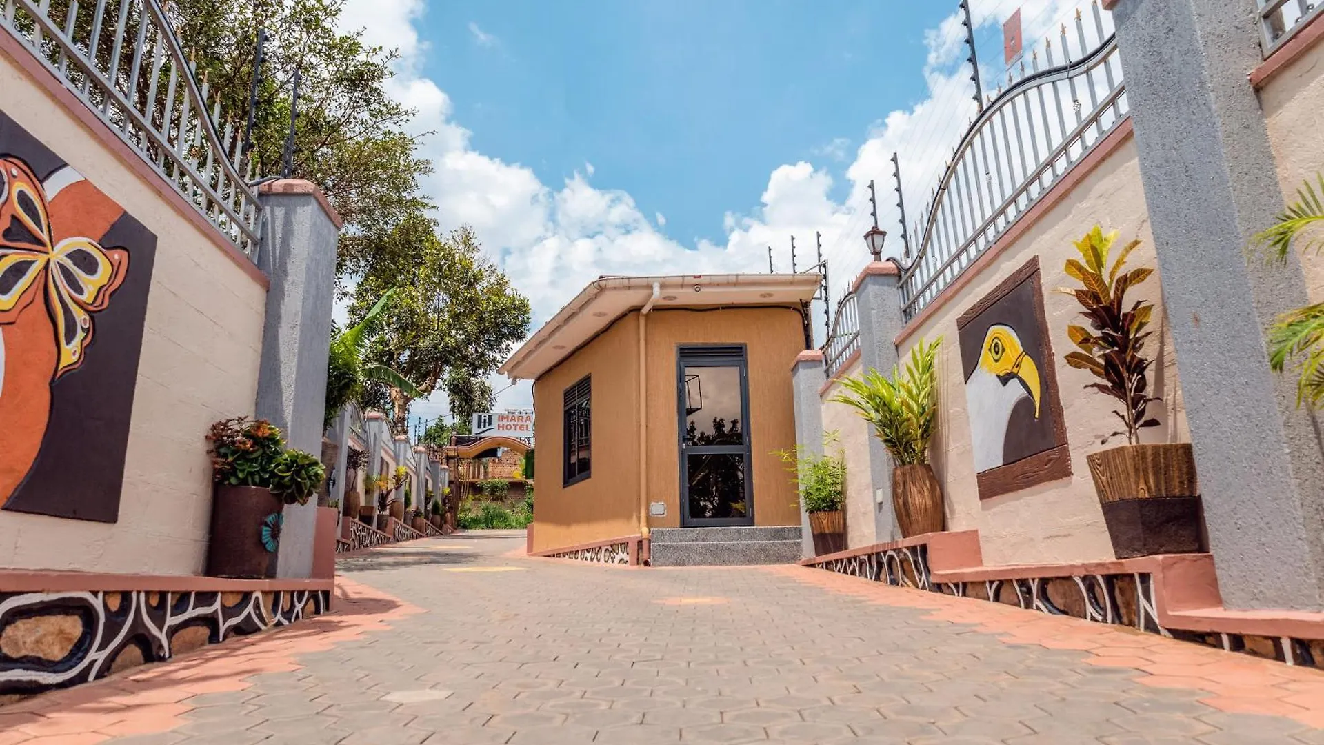Imara Hotel, Kyengera Mugongo カンパラ