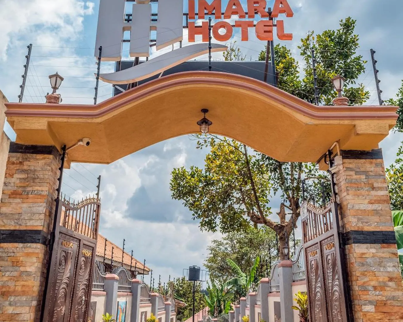 ホテル Imara Hotel, Kyengera Mugongo カンパラ