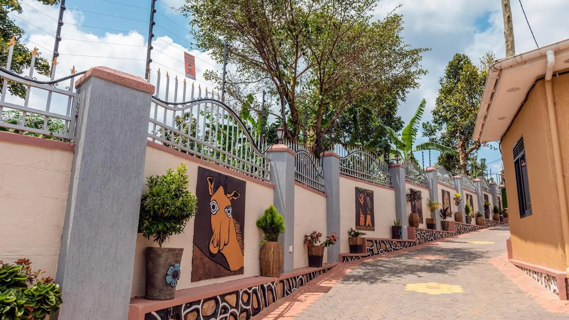 Imara Hotel, Kyengera Mugongo カンパラ ウガンダ