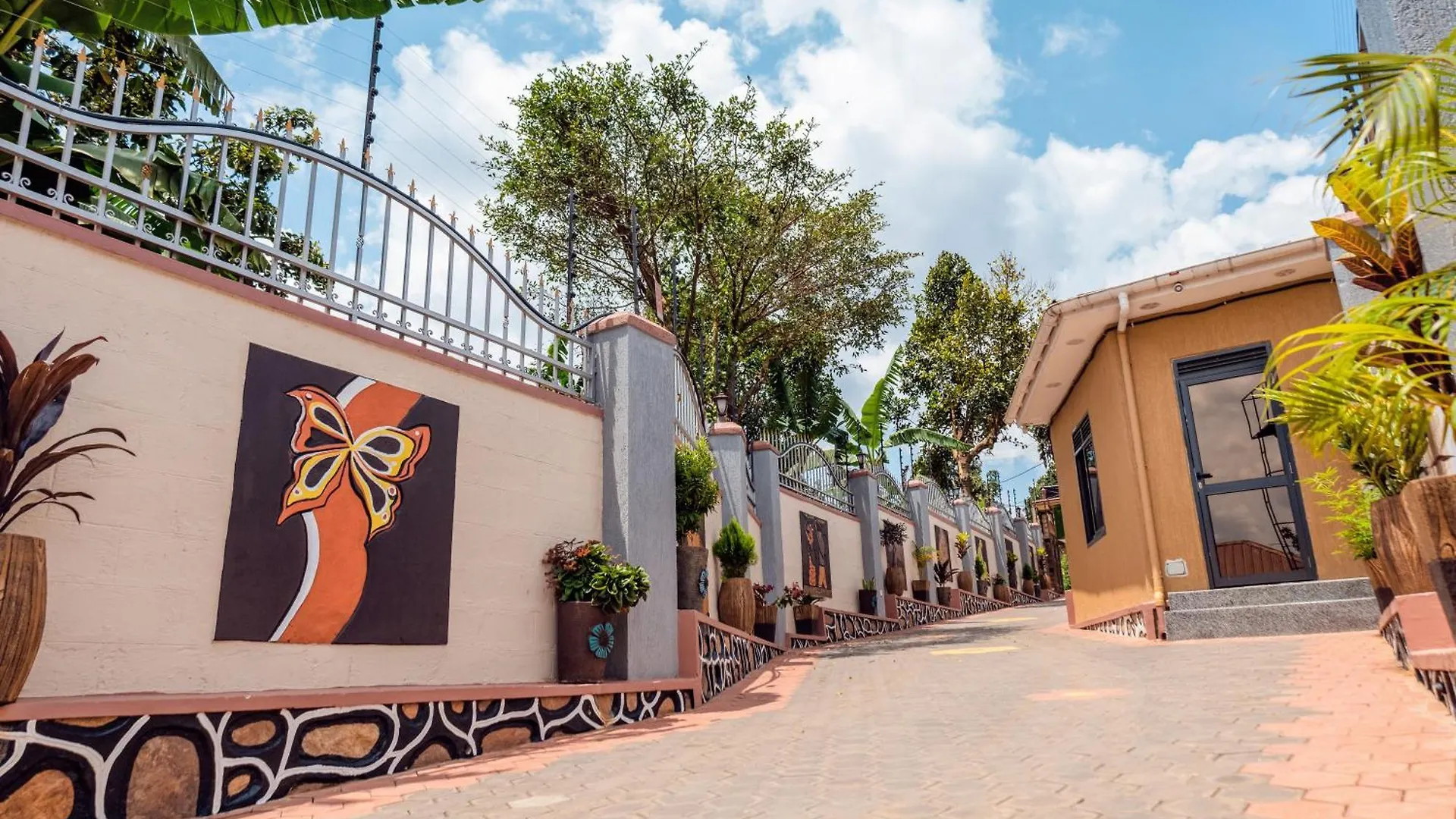 Imara Hotel, Kyengera Mugongo カンパラ 2*,